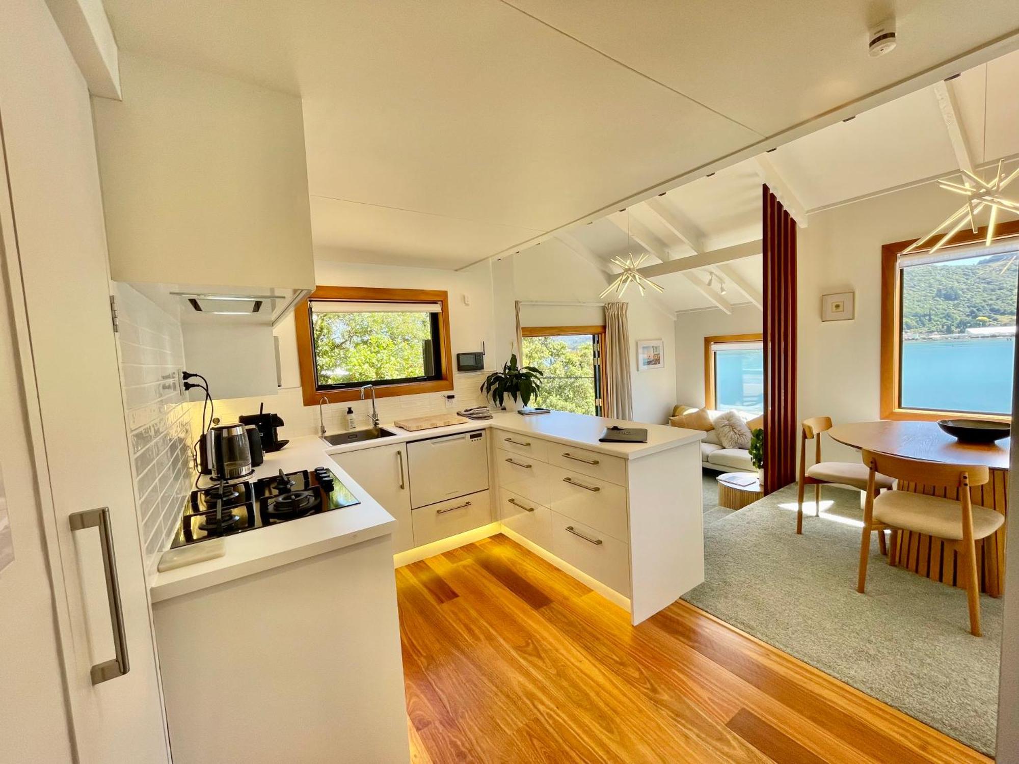 The Cove Cabin - Your Quiet Escape Dunedin Bagian luar foto
