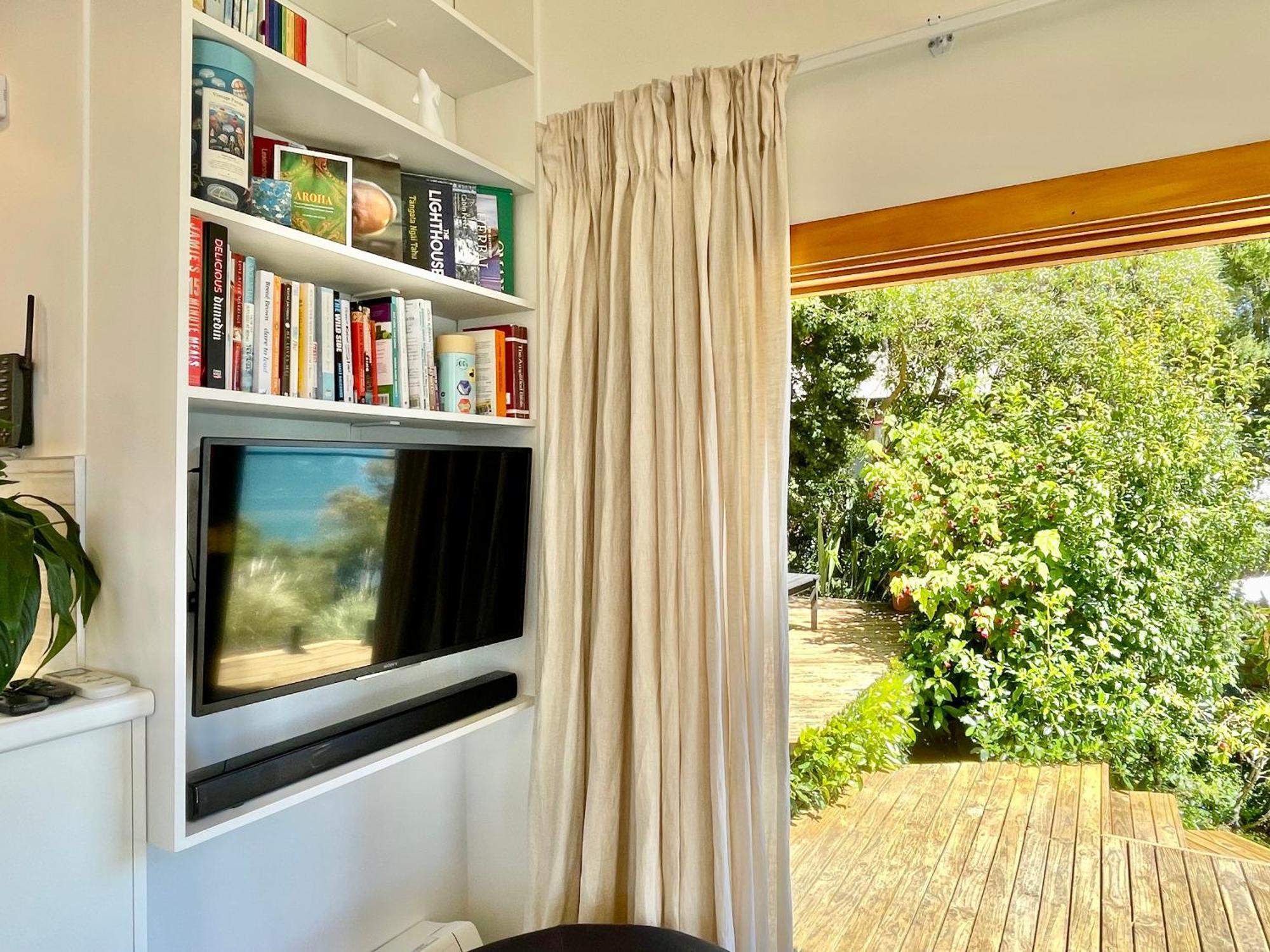 The Cove Cabin - Your Quiet Escape Dunedin Bagian luar foto