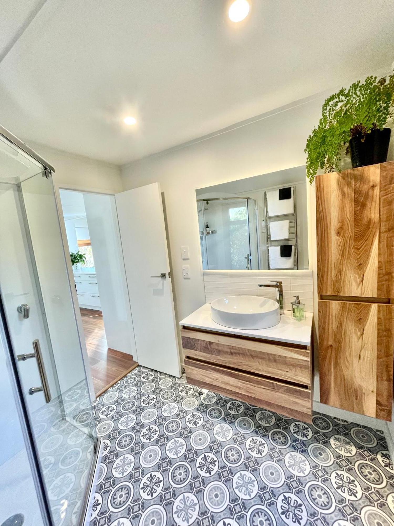 The Cove Cabin - Your Quiet Escape Dunedin Bagian luar foto